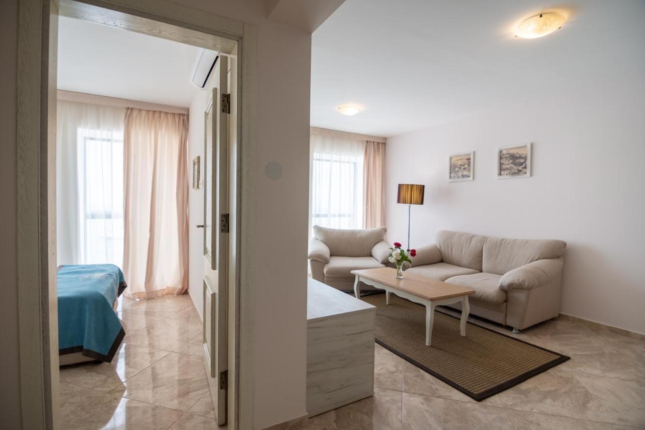 Antik Apartments Balchik Luaran gambar