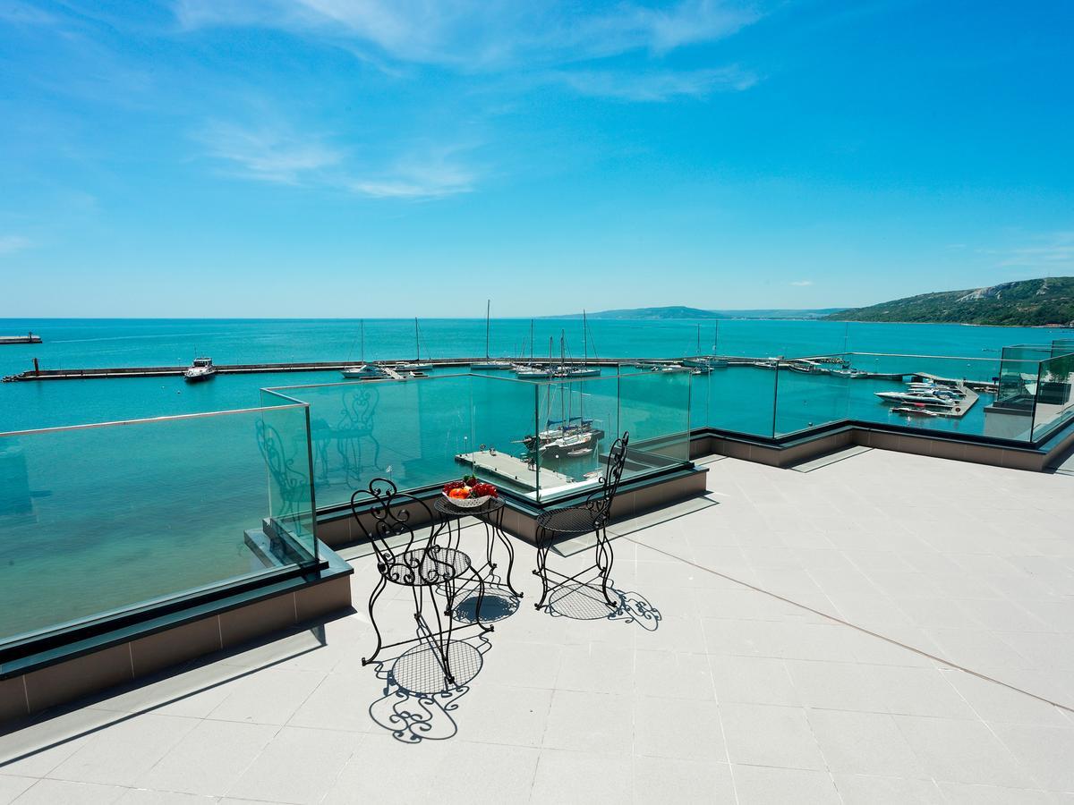 Antik Apartments Balchik Luaran gambar