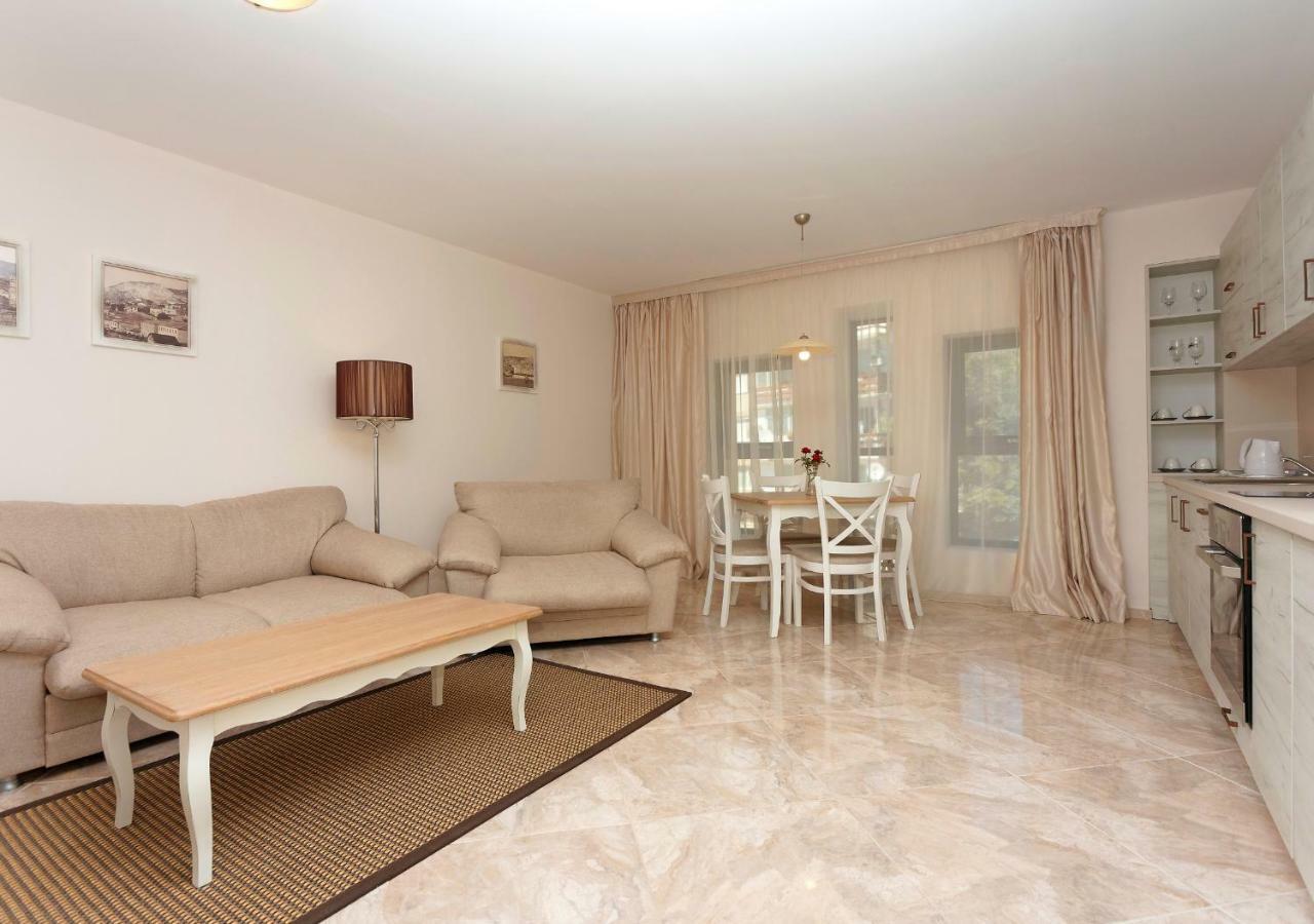 Antik Apartments Balchik Luaran gambar